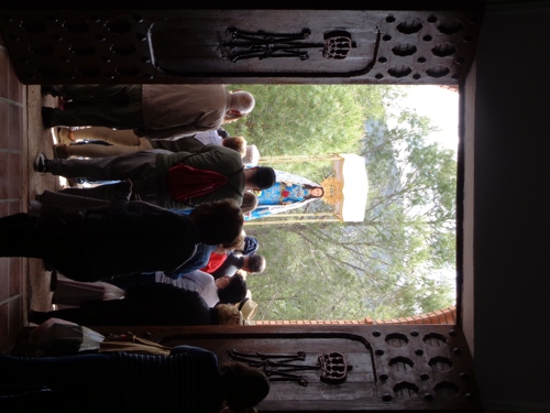 Llegada de la Virgen de Turruchel a su ermita en la romer�a de mayo